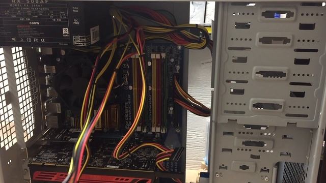Building A Socket 775 Core2 Quad Test PC смотреть онлайн