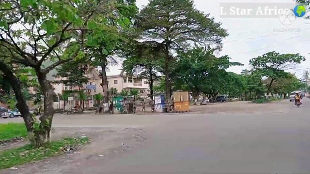 THE CELEBRITY NEIGHBORHOOD OF DOUALA CAMEROON. BONAMOUSSADI. #cameroon #cameroon #towns смотреть онлайн