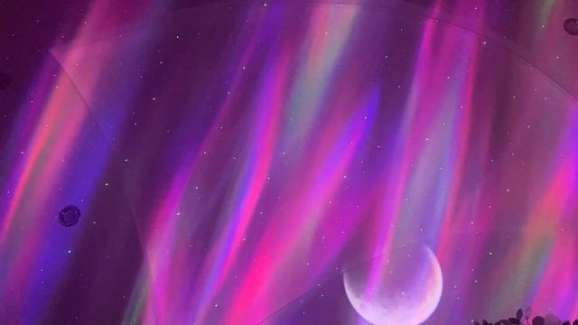 Демонстрация работы проектора звездного неба Star Projector SP30 Black (Levenhuk LabZZ SP30)