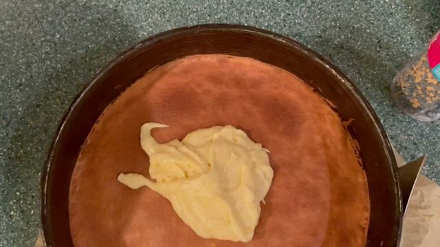 ПИРОГ БАУМ КУХЕН ?? НАЦИОНАЛЬНАЯ НЕМЕЦКАЯ ВЫПЕЧКА #пироги #выпечка #шоколад #еда #кухня #вкусно смотреть онлайн