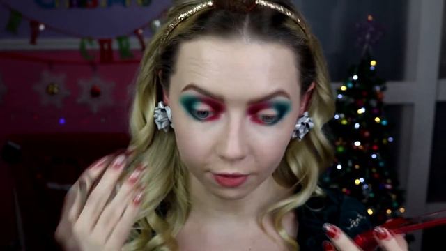 GRWM Glam-Mas | Red & Green Xmas Halo Eyes смотреть онлайн