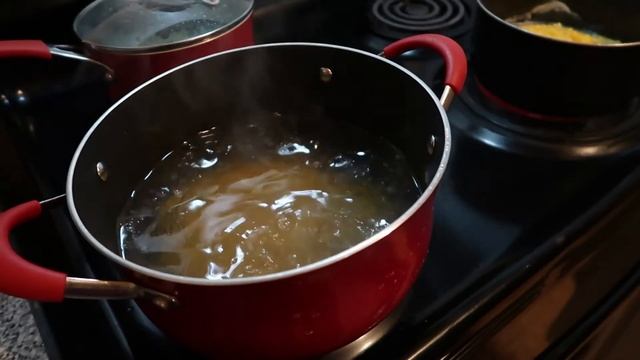 10 year old learns mom spaghetti secret ? смотреть онлайн