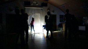 Как правильно танцевать медленный танец.