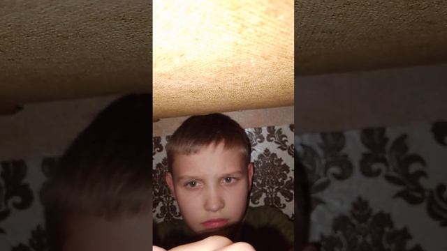 нас похитили с моим братом подписывайтесь на Сергея архиерее смотреть онлайн