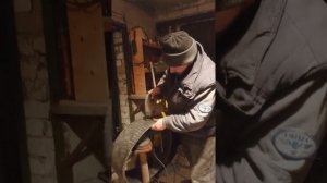 Как резать покрышку вдоль. Безопасно...!!!