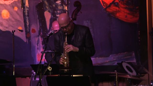 That Sunday That Summer Maria Puga Lareo Bob Sheppard Tom Ranier Chris Colangelo Charles Ruggiero смотреть онлайн