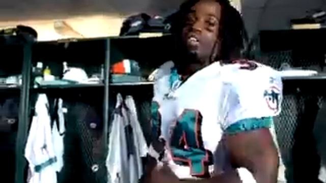 Madden NFL 2004 (Playstation 2) - Retro Video Game Commercial смотреть онлайн
