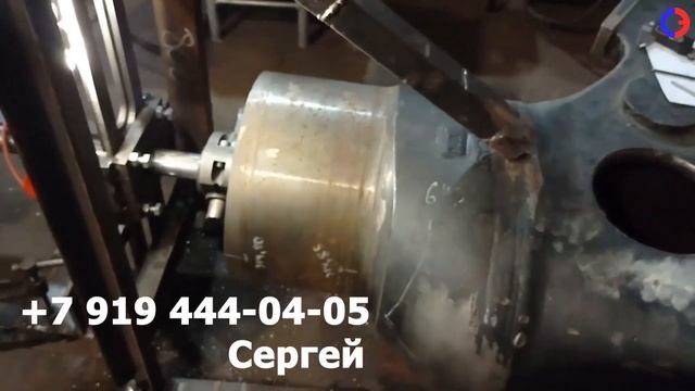 Расточка отверстия в размер 235 мм, с частичной наплавкой тела. Обработка фаски снаружи под сварку смотреть онлайн