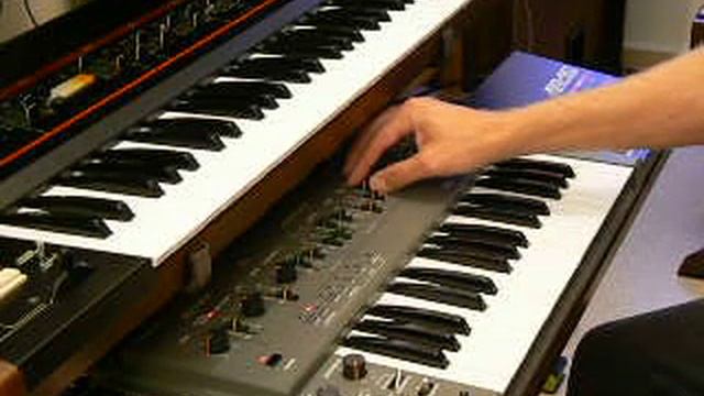 Vintage Roland SH-101 analog synth + TR-606 смотреть онлайн