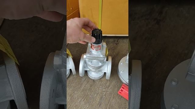 Регуляторы давления Yoshitake GP-1000/GP-1001 DN 25 смотреть онлайн