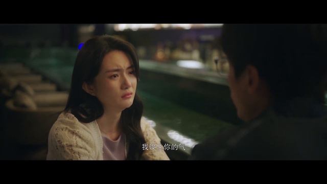 女兒質問爸爸為何總失約，下秒發現他在酒吧摟著別的女人！ | 煙火人家 | Idol Box смотреть онлайн