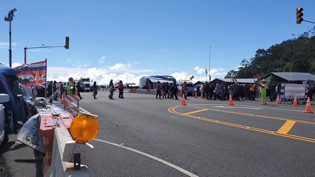 Kia'i still standing strong on Monday morning смотреть онлайн