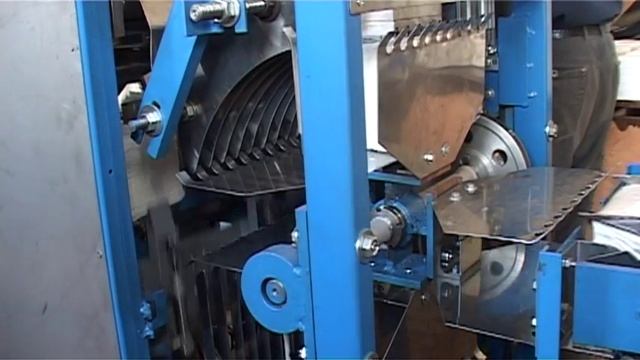 ОБОРУДОВАНИЕ ДЛЯ АВТОМАТИЧЕСКОЙ УПАКОВКИ САЛФЕТОК смотреть онлайн