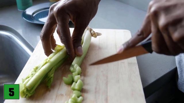 Eat Celery Every Day And WATCH What HAPPENS To You 💥 (Suprising) 🤯