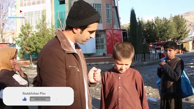 قصه های موی سفید ماهی فروش،شهر کهنه فیض آباد بدخشان - Faizabad Badakhshan смотреть онлайн