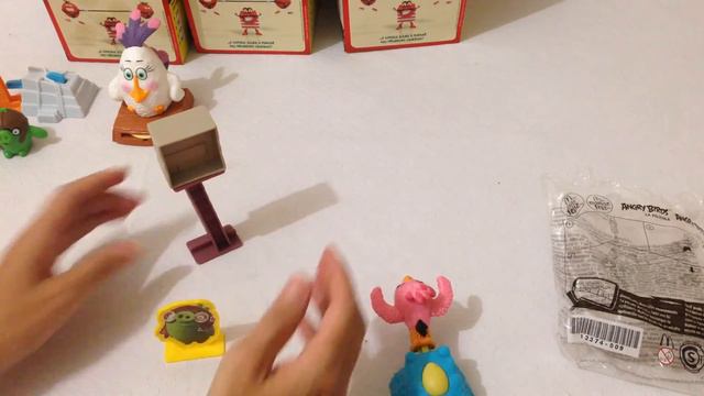 Brinquedos Angry Birds O Filme 2016 no Mclanche Feliz Mcdonalds смотреть онлайн