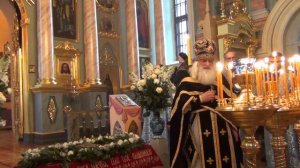 Вечерня с выносом Плащаницы. Малое повечерие с каноном на Плач Пресвятой Богородицы.