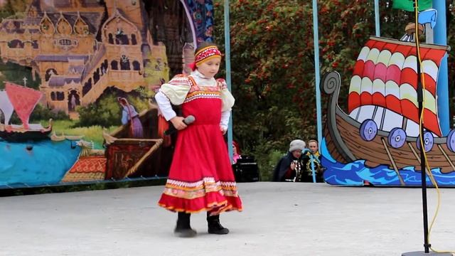 Поет Лейла Мустафина Село Михайловка смотреть онлайн