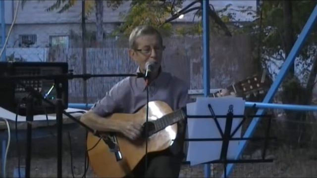 Аркадий Апрасовский 2015.10.05 Аркадий Апрасовский КСП Нетании Израиль "Последний солнца луч..." смотреть онлайн