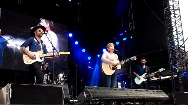 Free Fallin (part) - Gretta Ziller - Groundwater Festival Broadbeach - 26-7-19 смотреть онлайн