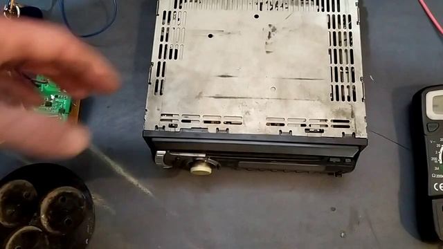 Как запитать магнитолу от зарядки от телефона смотреть онлайн