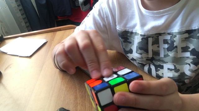 Преложение для собирания кубик Рубика смотреть онлайн