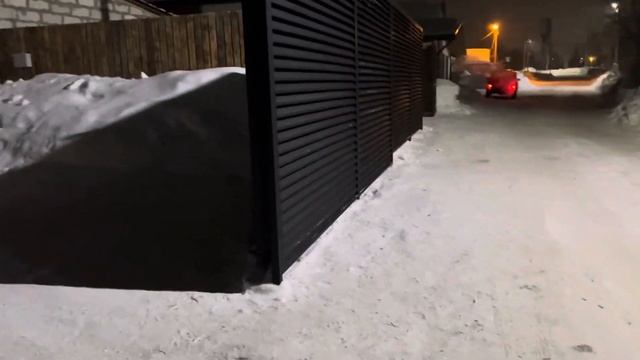 Забор жалюзи черный бархат . Кременкуль . Видео номер 2 . 89127718485 Принимаем заявки на монтаж. смотреть онлайн