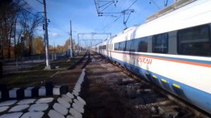 «Сапсан 200 км/ч». ЭВС1-05 с приветливой бригадой по станции Славянка.