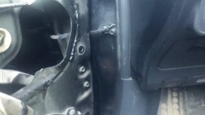 Toyota Corolla / Кузов (Е150) / Ремонтируем скрип и стук в двери !!!