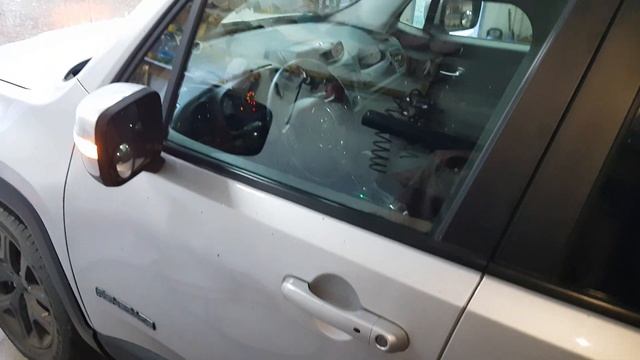 Обзор брелока JEEP RENEGADE 2,4 Multiair. Удаленный запуск. Быстро и понятно. смотреть онлайн