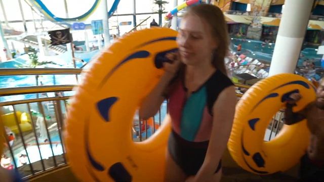 Самый большой Аквапарк в Москве "Мореон". смотреть онлайн