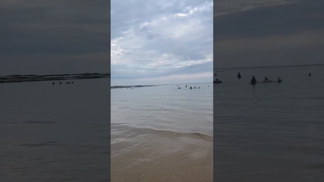 Похоже на озеро,но это море 🌊 #рек смотреть онлайн