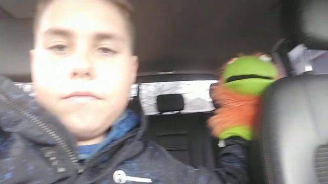 Брюс сел за руль! смотреть онлайн