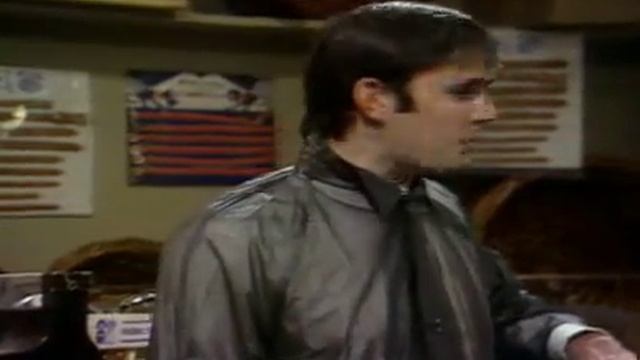 Dead Parrot Sketch смотреть онлайн