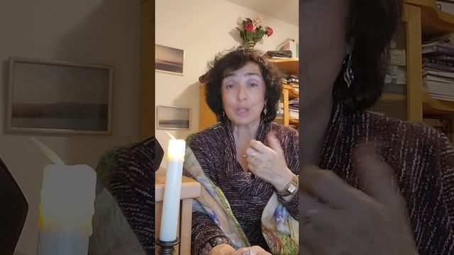 Два стихотворения Марии Петровых. "Что делать..." и 'Не взыщи..." смотреть онлайн