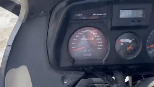 Маленький обзор Suzuki GSX 1100 F смотреть онлайн