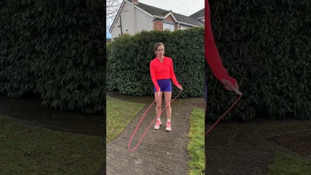 I WANNA JUMP ? #jumprope #skipping #cardio #jumpropeworkout #jumpropetricks #skippingrope смотреть онлайн
