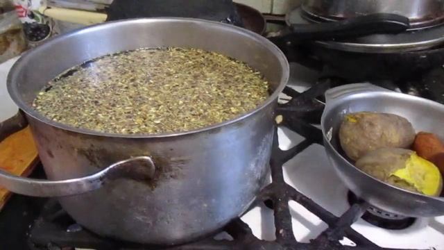 Овощи на салат и отвар корня Солодки. смотреть онлайн