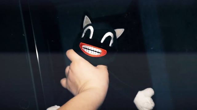 ВЫ НЕ ПОВЕРИТЕ Я РАЗРЕЗАЛА ЖИВУЮ ИГРУШКУ КАРТУН КЕТ ЕХЕ в 3:00 !! **CARTOON CAT ЕХЕ** смотреть онлайн