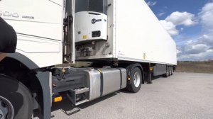 Как стать Дальнобойщиком | Сцепка и расцепка прицепа фуры | Дальнобой - Полезное