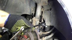 Замена стойки стабилизатора Авео Т250 .