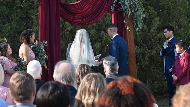 Steven and Elizabeth Hight's Wedding Ceremony Part 3 смотреть онлайн