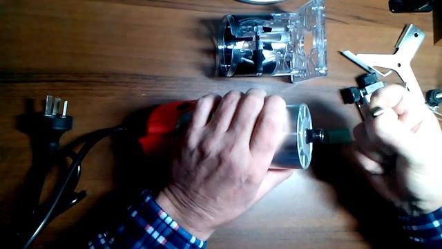 Маленький фрезер из Китая (Small milling cutter from China) смотреть онлайн