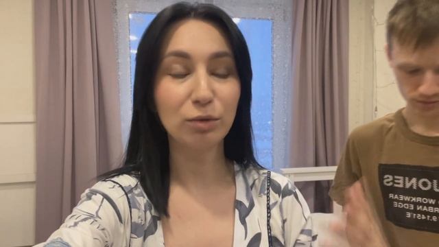 Коттеджный поселок 'Березки Элитный' / Какие сериалы мы смотрим / День матери / Синсей обзор / ВЛОГ смотреть онлайн