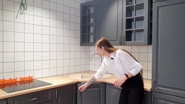 Кухня в скандинавском стиле цвета "Графит". Смотреть обзор смотреть онлайн