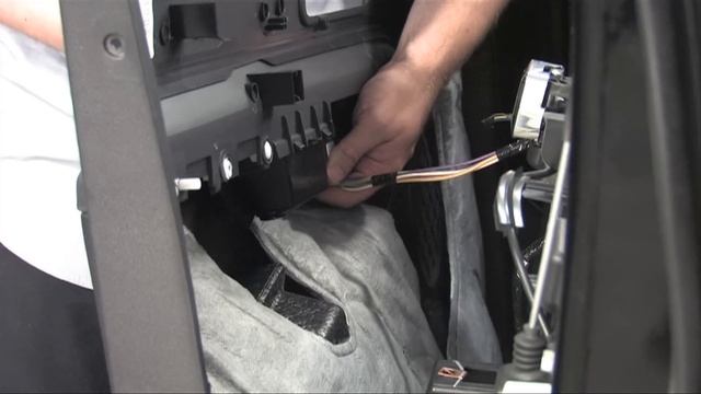 Installing Vehicle Door Speakers: Geek Squad Autotechs смотреть онлайн