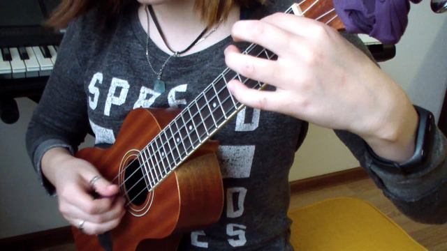 Sherlock Main Theme Ukulele Cover смотреть онлайн