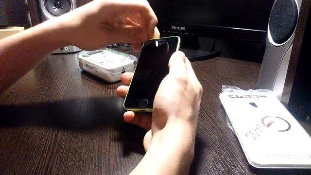 Расспаковка iPhone 5c из китая. 8GB factory unlocked ,original. смотреть онлайн