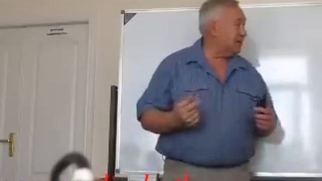 Притягивать или отталкивать (эффект стула) смотреть онлайн