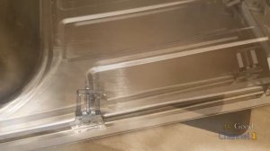 УСТАНОВКА МОЙКИ на КУХНЕ / Как крепить мойку к столешнице?